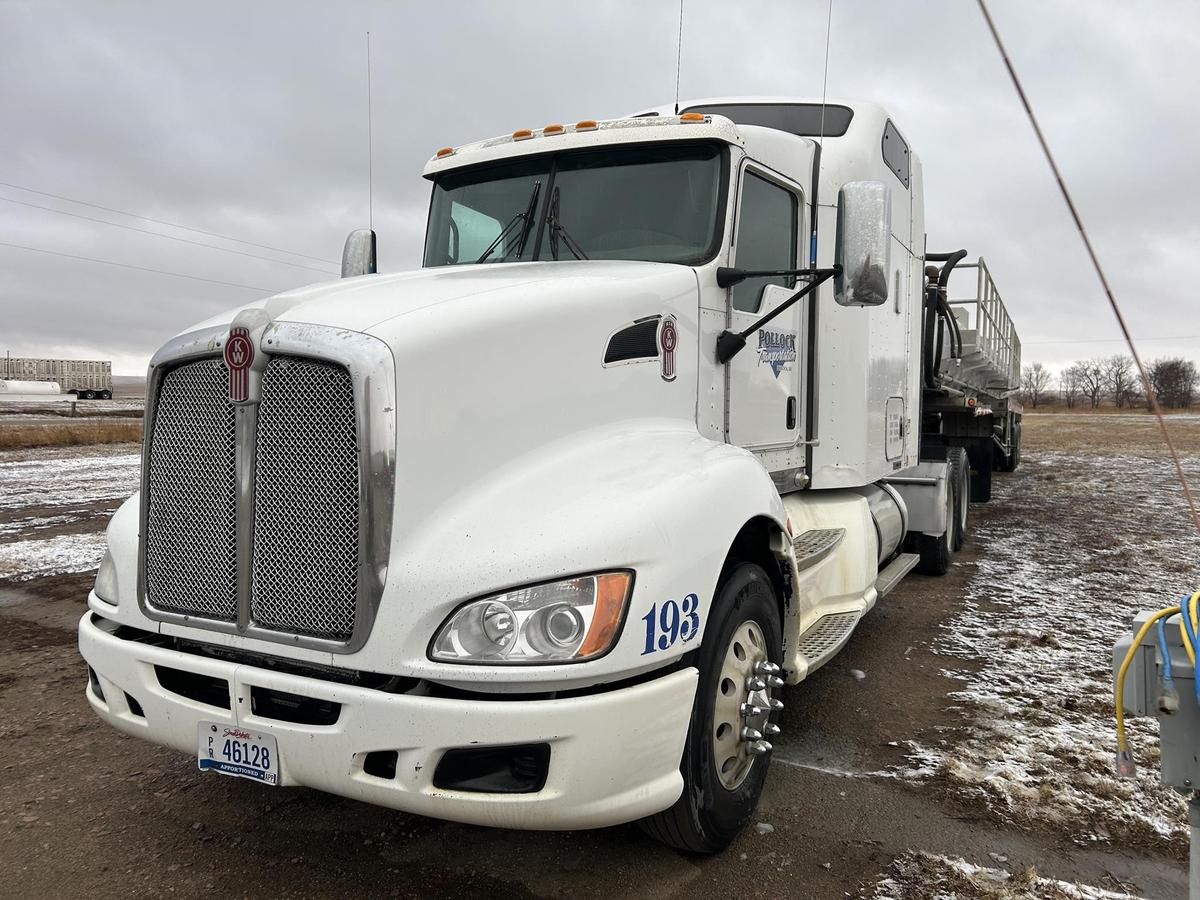 2009 KENWORTH T660 586