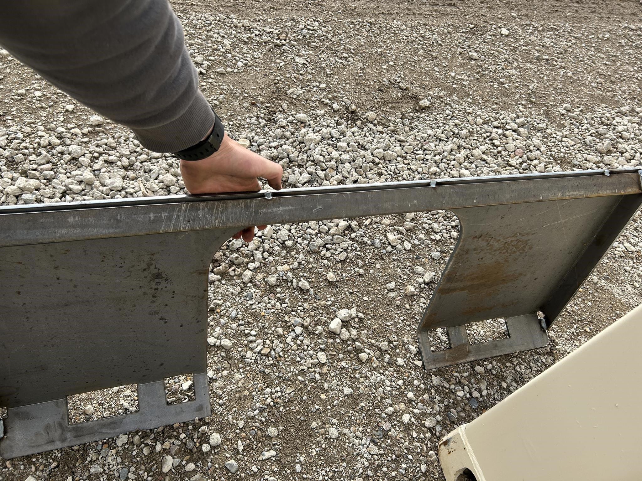 Hitch OPEN CENTER VIEWPOINT WELDABLE QUICK ATTACH BLANK 101