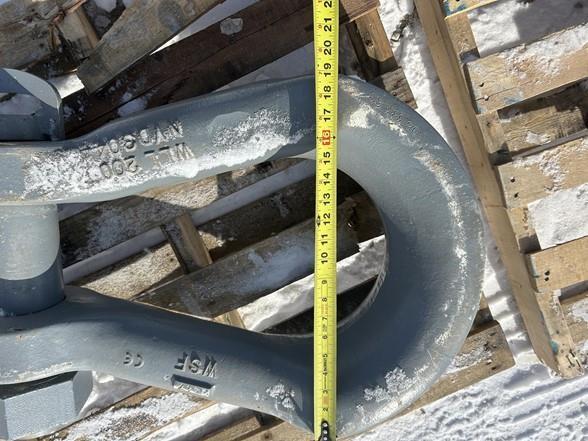 CROSBY 200 TON SHACKLE 109
