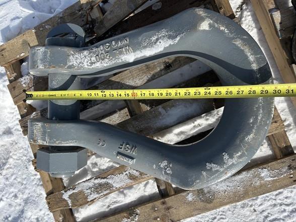 CROSBY 200 TON SHACKLE 109