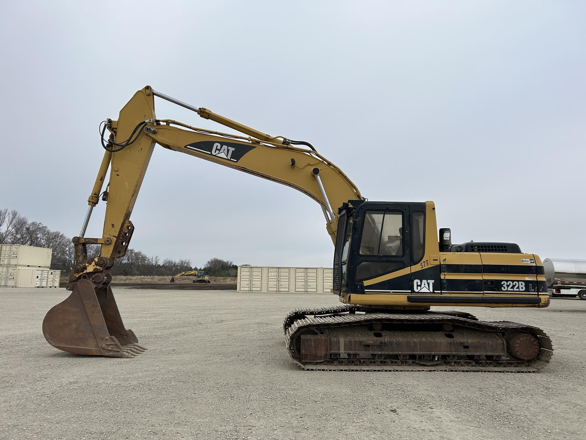 1999 CATERPILLAR 322B 63