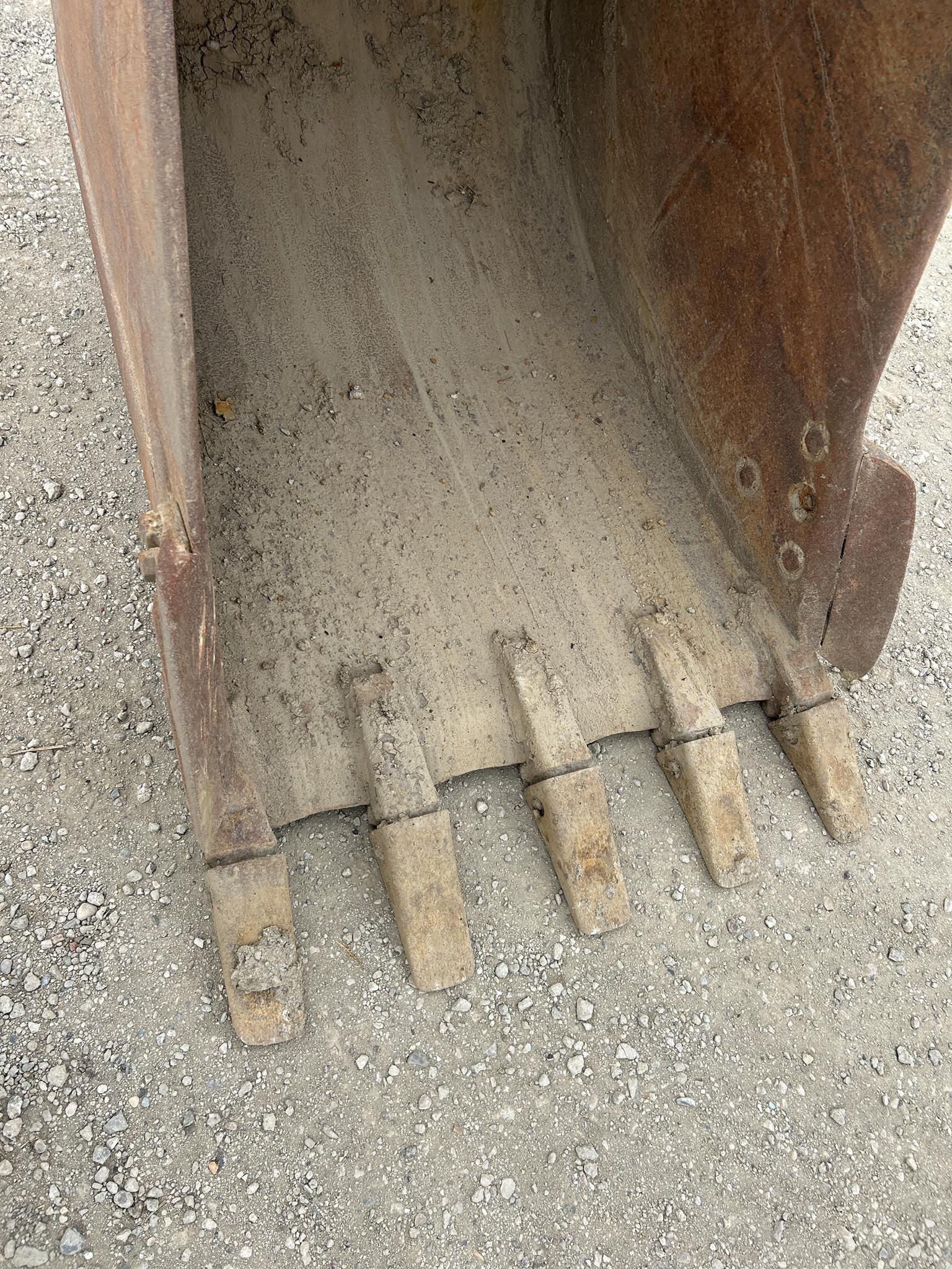 1999 CATERPILLAR 322B 63