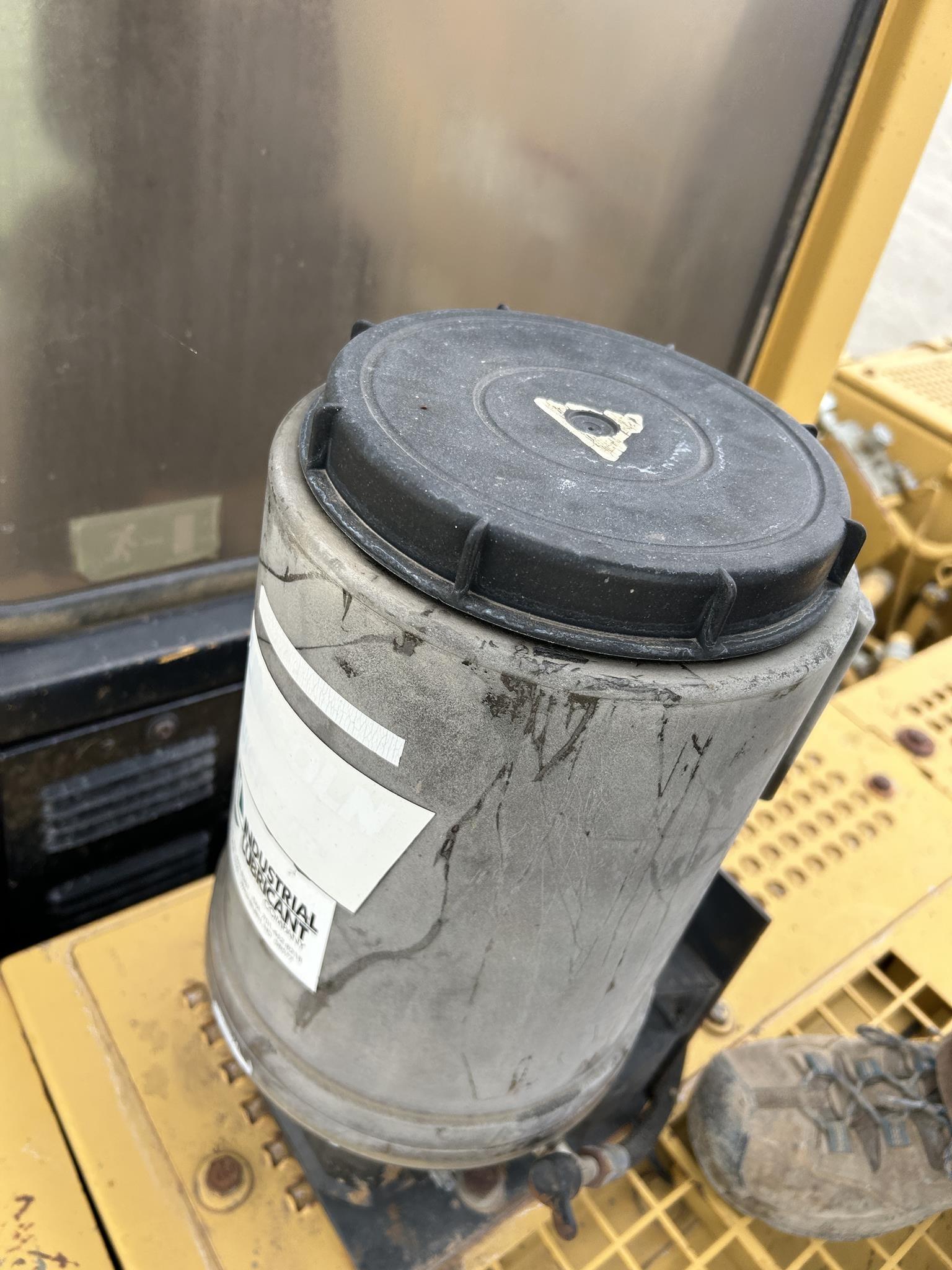 1999 CATERPILLAR 322B 63