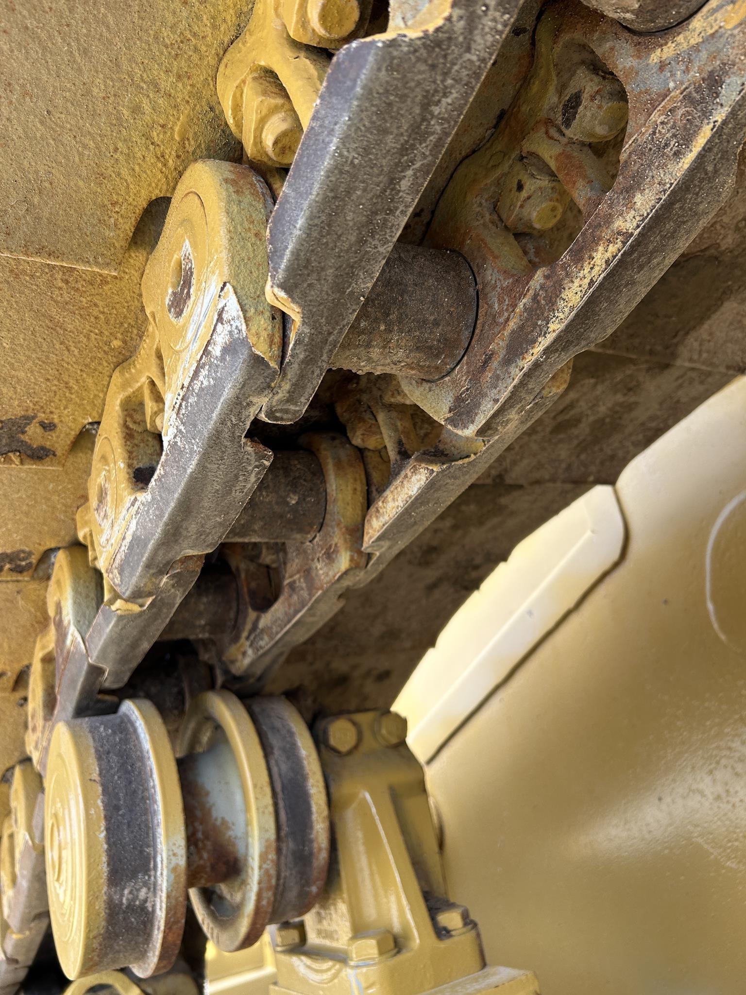 2020 CATERPILLAR D6 84