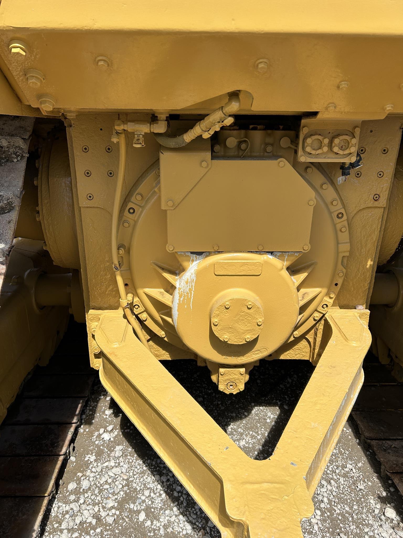 2020 CATERPILLAR D6 84
