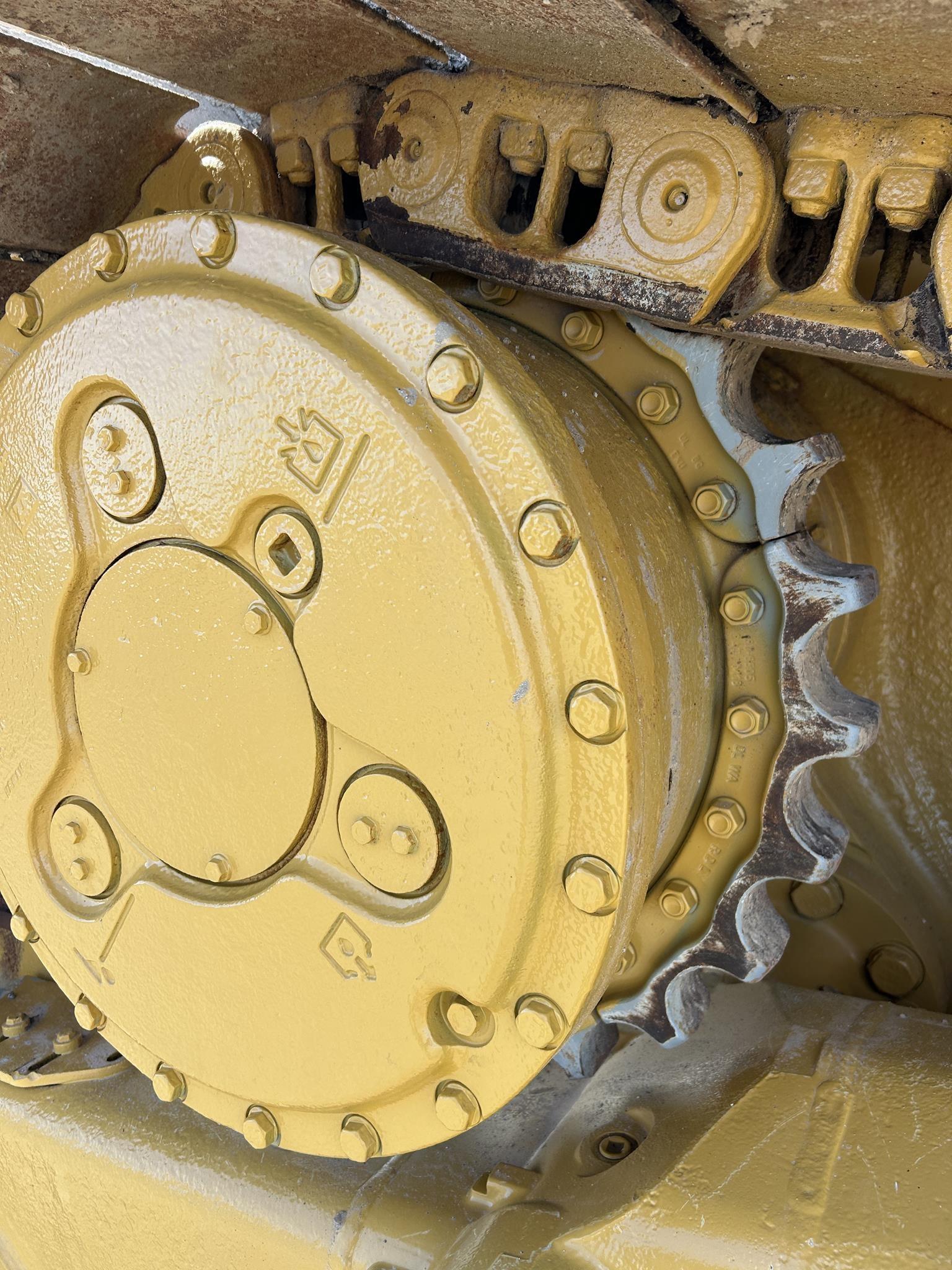 2020 CATERPILLAR D6 84