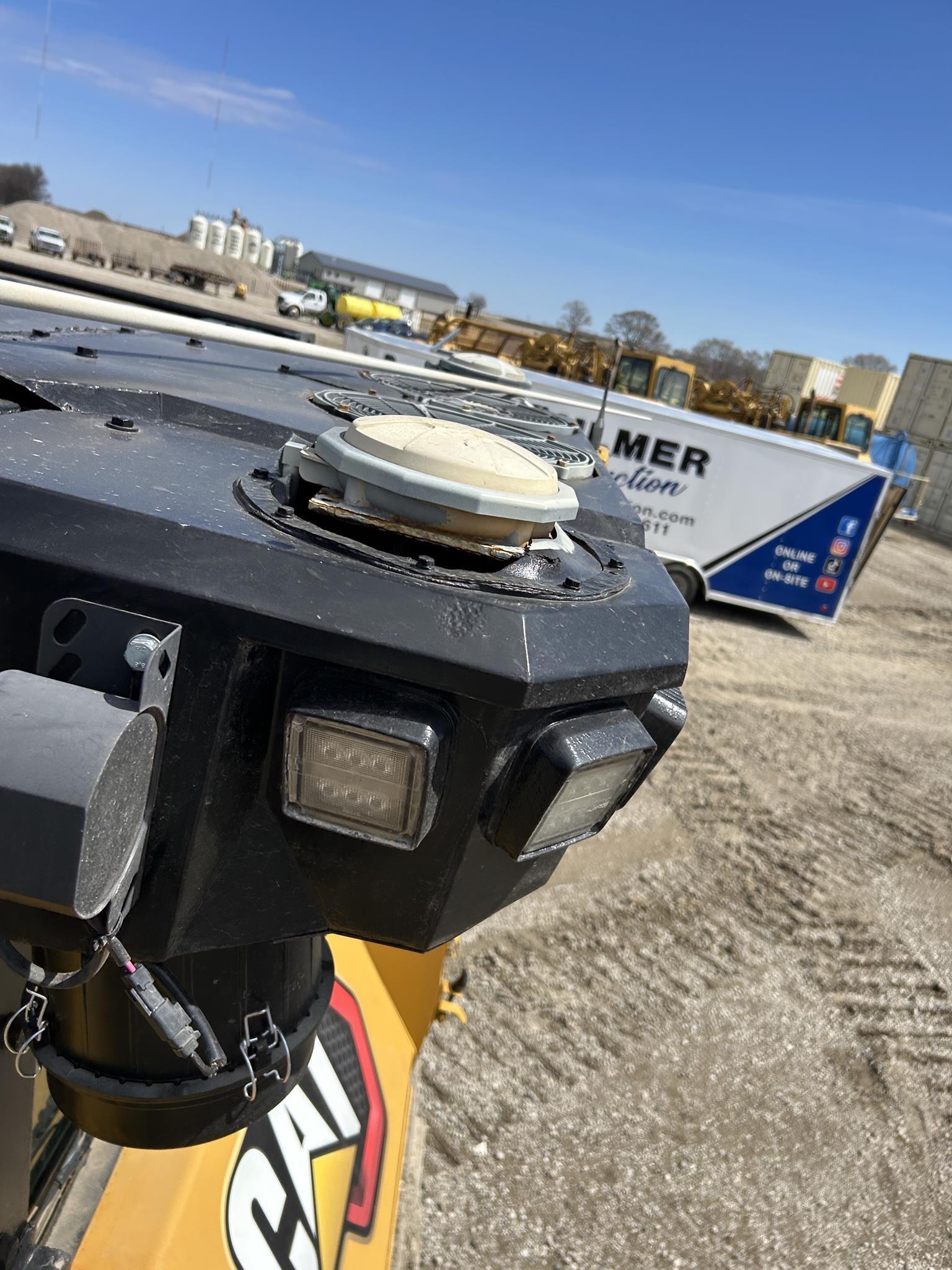 2020 CATERPILLAR D6 84