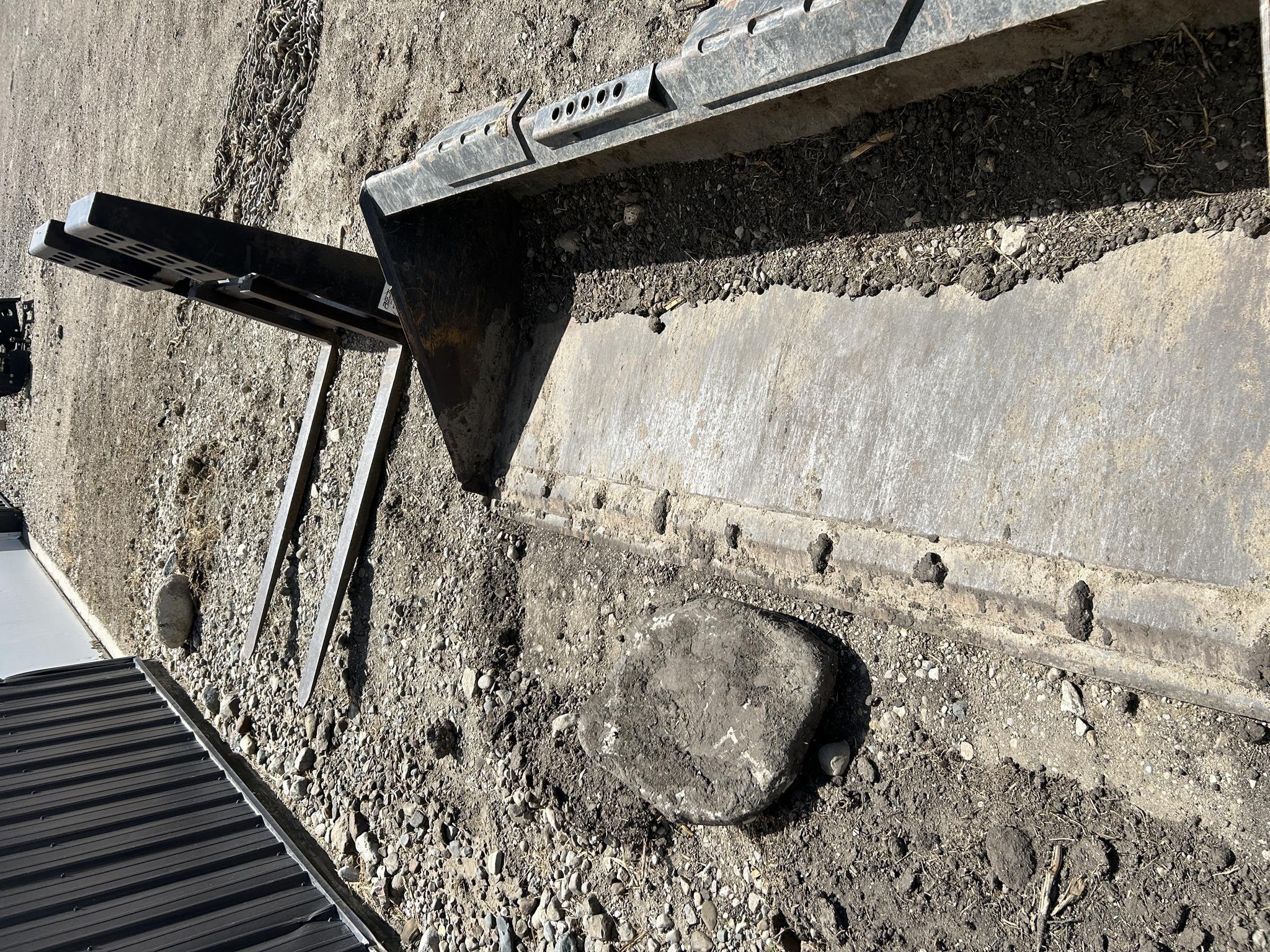 2012 CASE SV250 146