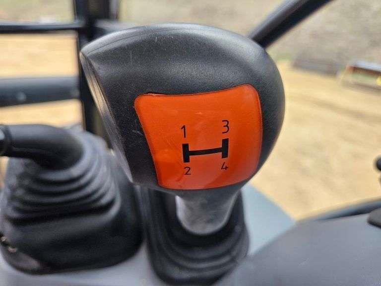 2014 NEW HOLLAND T4.75 214