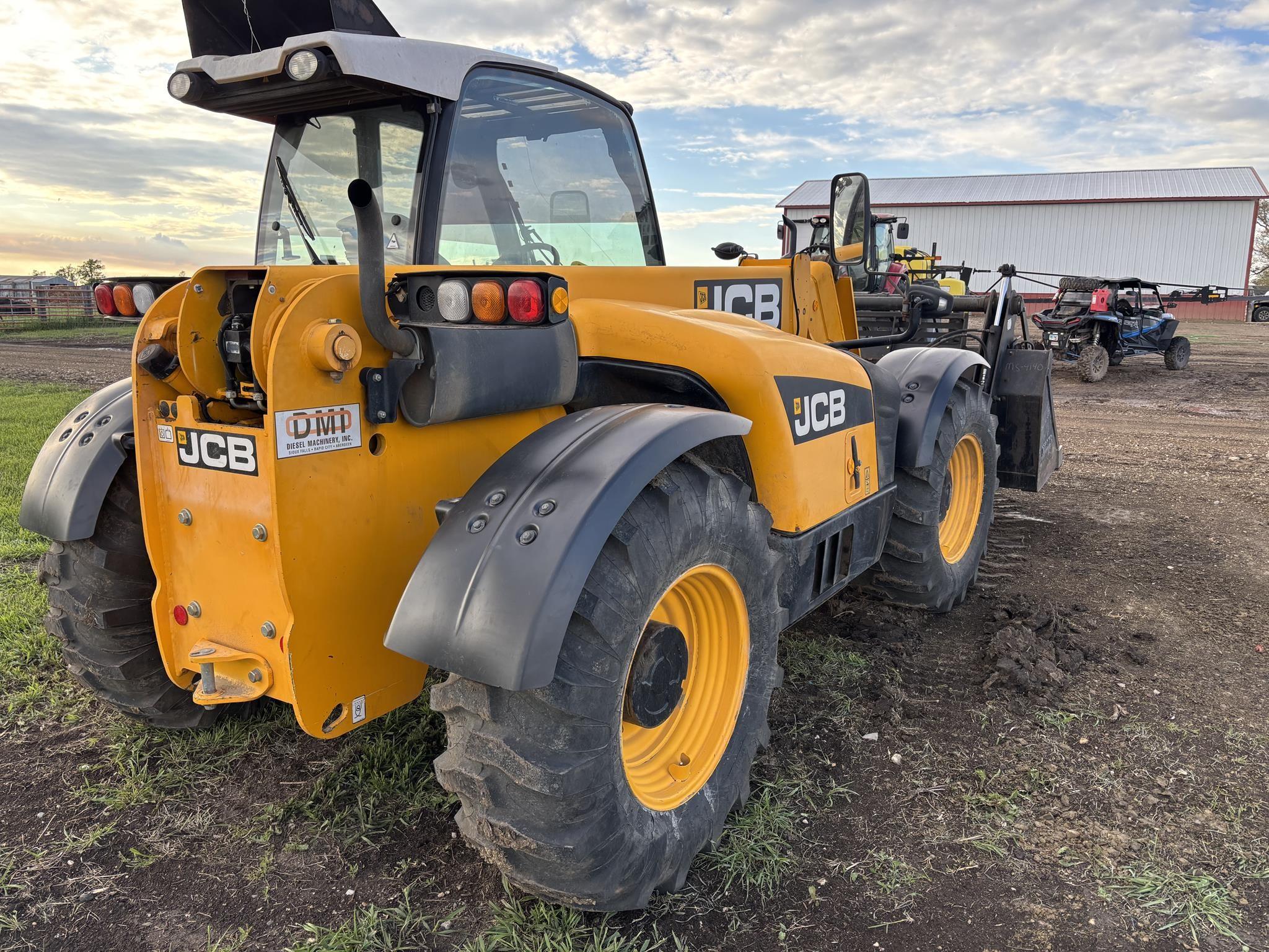 2011 JCB 536-60 363