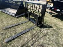 CAT PALLET FORK ATATCHMENT 21