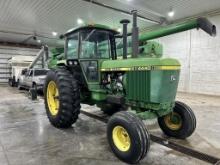 1976 JOHN DEERE 4440 242
