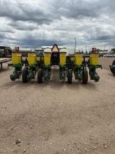 1992 JOHN DEERE 7200 394