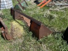BUCKET FOR FARMHAND LOADER 413