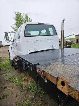 2001 FORD F650 SD 173