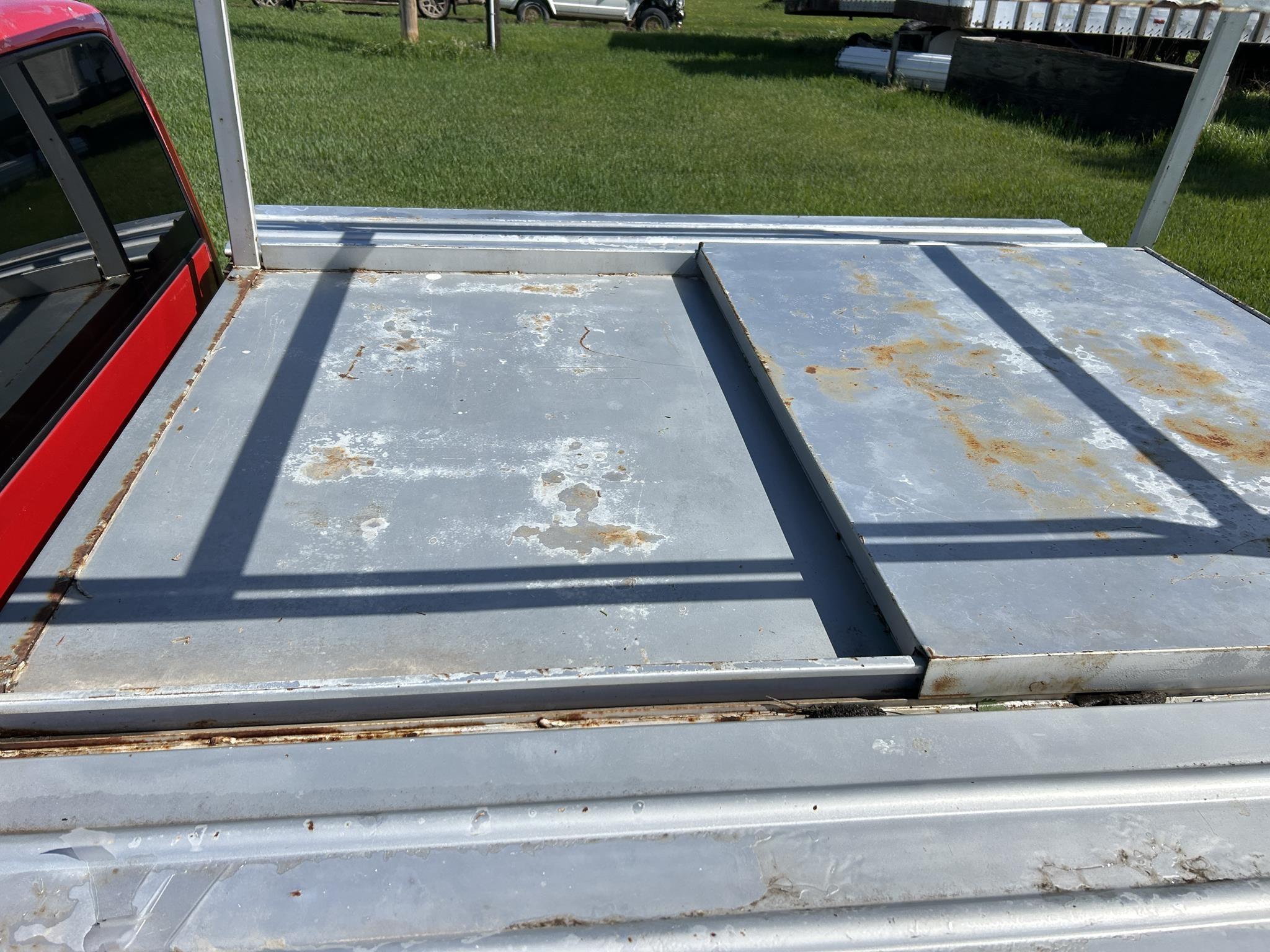 SERVICE BOX 409