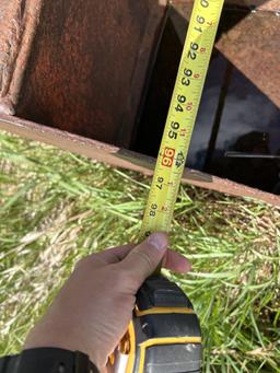 BUCKET FOR FARMHAND LOADER 413