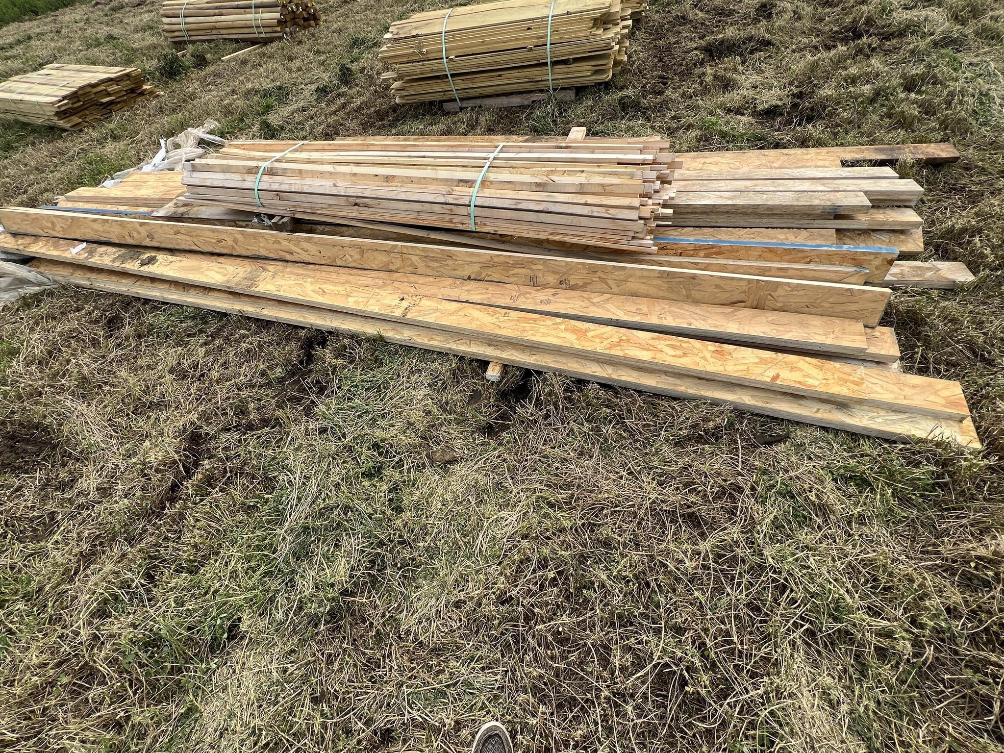 BUNDLE OF PLY WOOD 6"X 16FT BOARDS 468