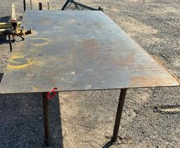 METAL TABLE