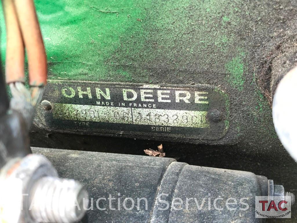 John Deere 2040