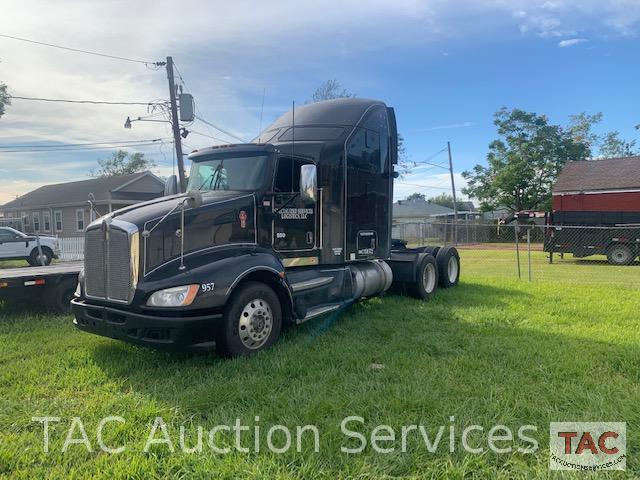 2012 KENWORTH T660 Sleeper