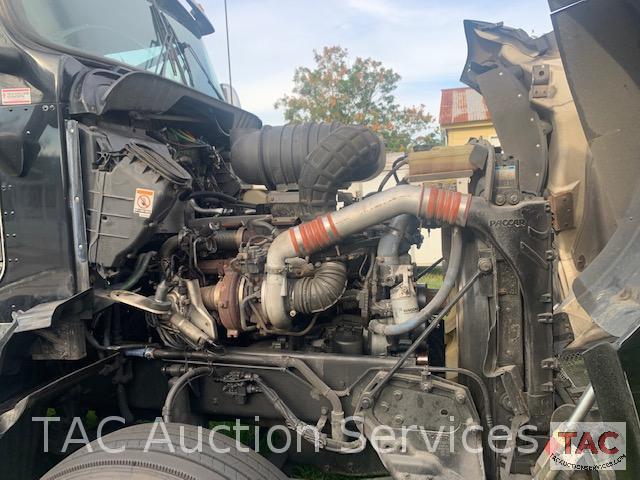 2012 KENWORTH T660 Sleeper