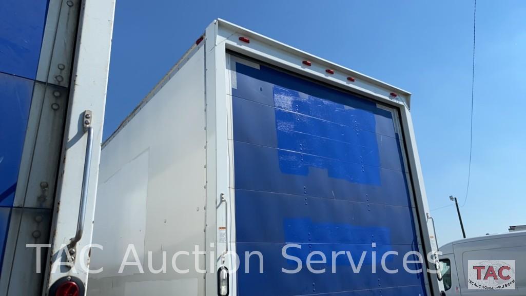 2015 International Durastar 4300 Box Truck