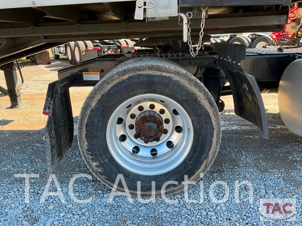 2021 BWS Demount Concept Chassis With (2) 2021 26ft Boxes
