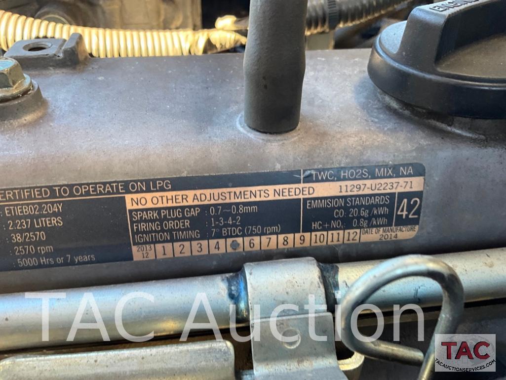 2014 Toyota 8FGCU32 6500lb Forklift