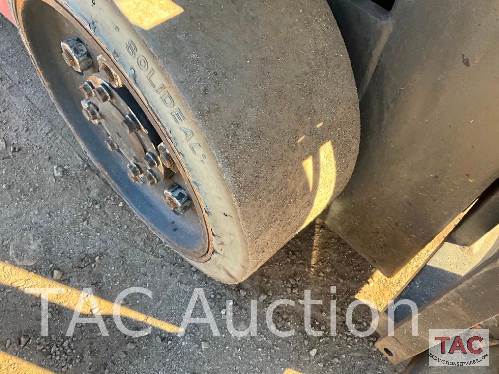 2014 Toyota 8FGCU32 6500lb Forklift