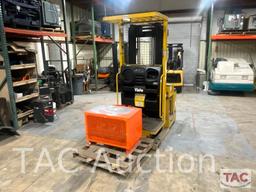 Yale Electric Order Picker 3000lb Forklift