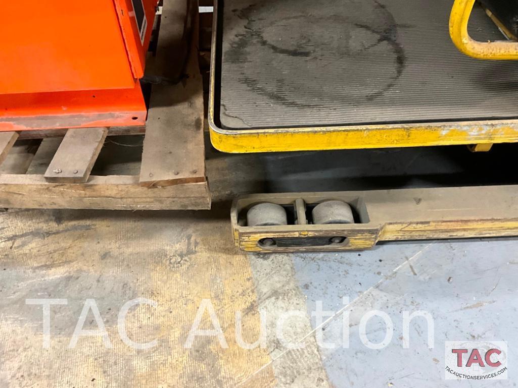 Yale Electric Order Picker 3000lb Forklift