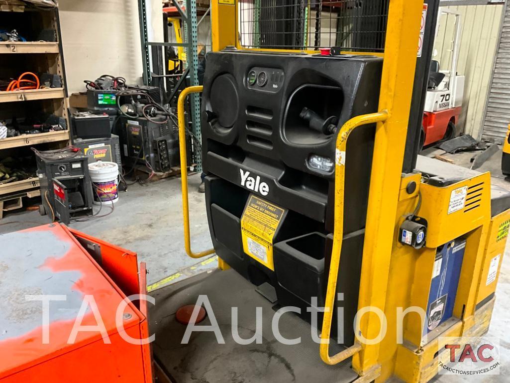 Yale Electric Order Picker 3000lb Forklift