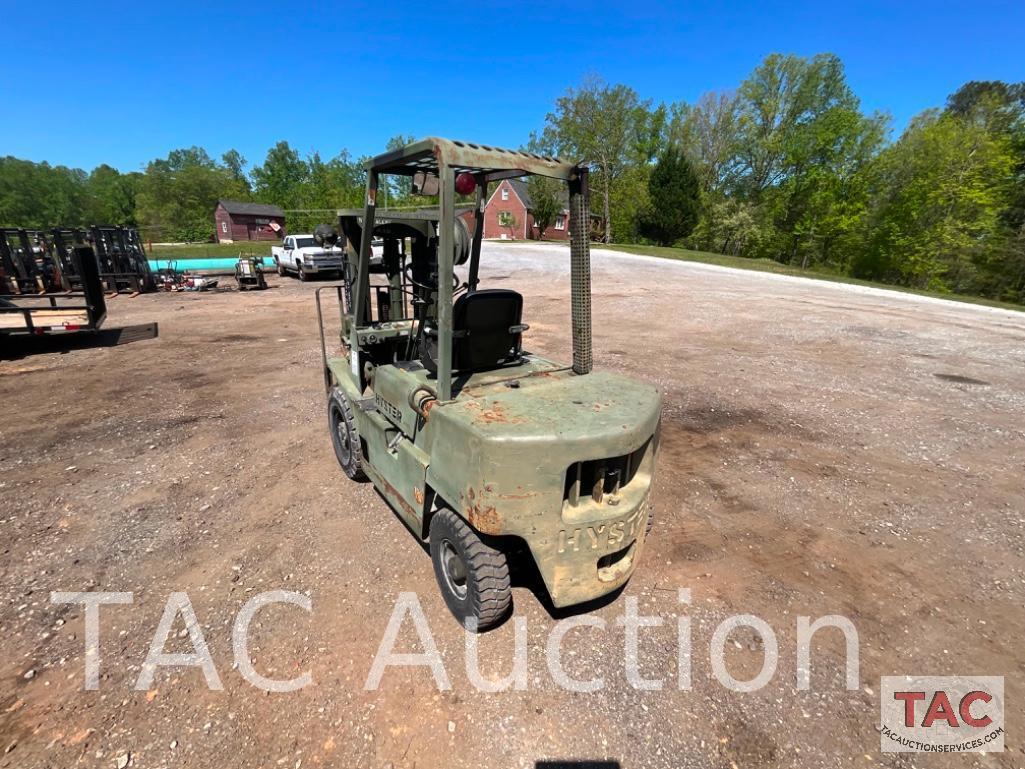 Hyster H40XL 4000lb Diesel Forklift