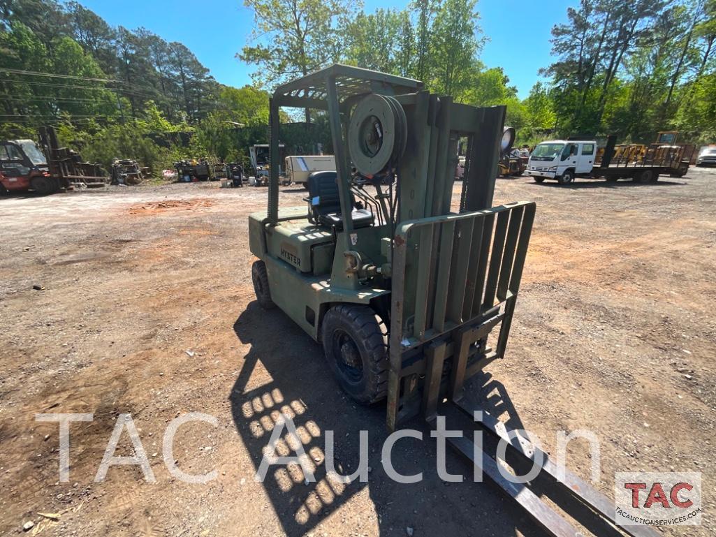 Hyster H40XL 4000lb Diesel Forklift