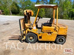 Hyster H40XLM 4000lb Diesel Forklift