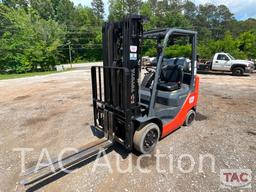 Toyota 8FGCU25 5000lb Propane Forklift