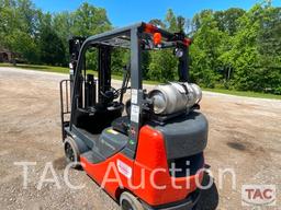 Toyota 8FGCU25 5000lb Propane Forklift