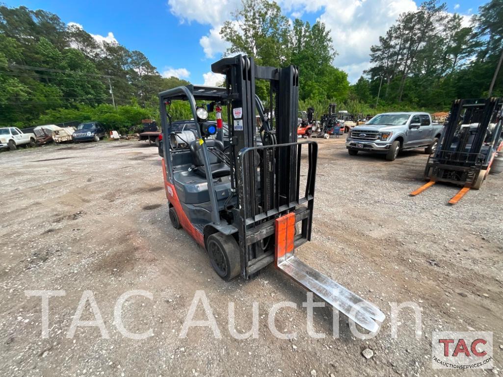 Toyota 8FGCU25 5000lb Forklift