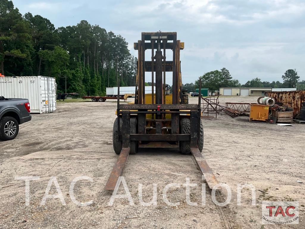 CLARK CHY160D 16,000lb Forklift