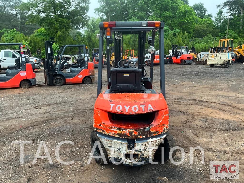 Toyota 7FD420 4000lb Diesel Forklift