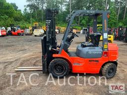 Toyota 7FD420 4000lb Diesel Forklift