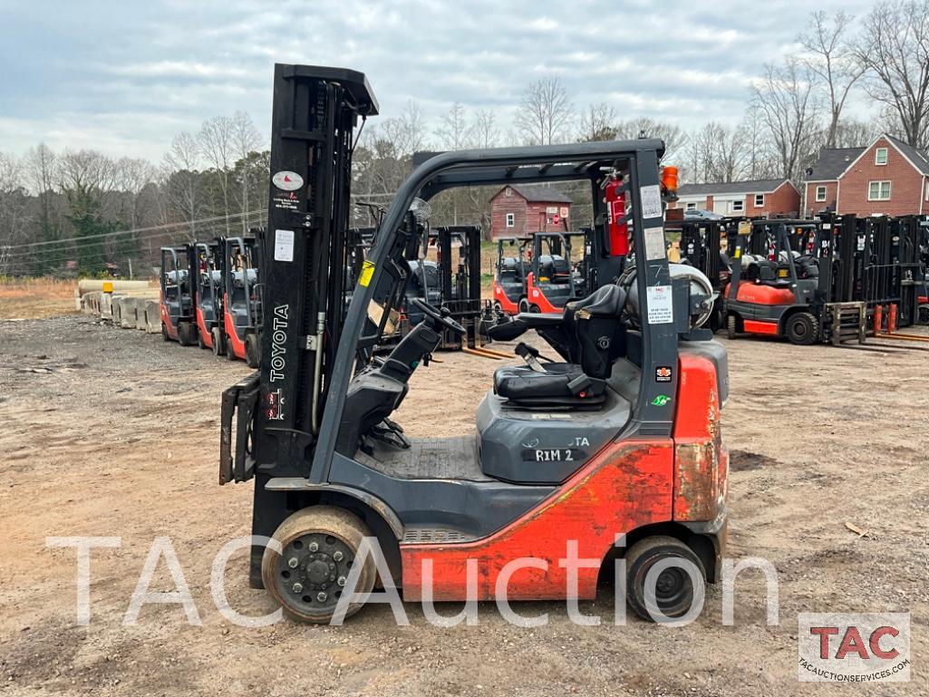 2015 Toyota 8FGCU20 4000lb Forklift