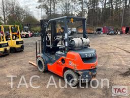 2016 Toyota GFCU25 5,000lb Forklift