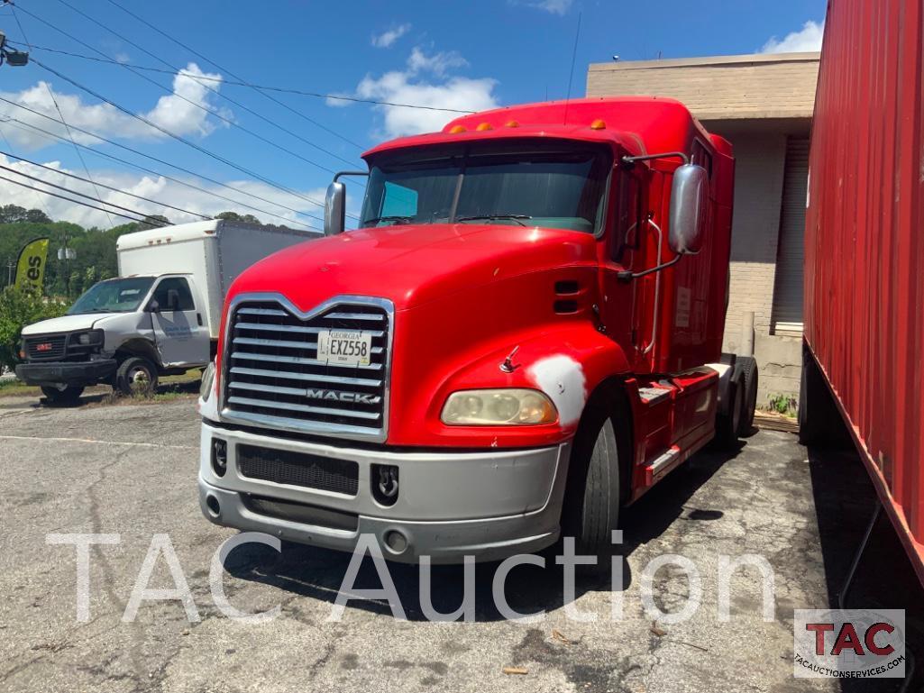 2014 Mack CXU613 Sleeper Truck