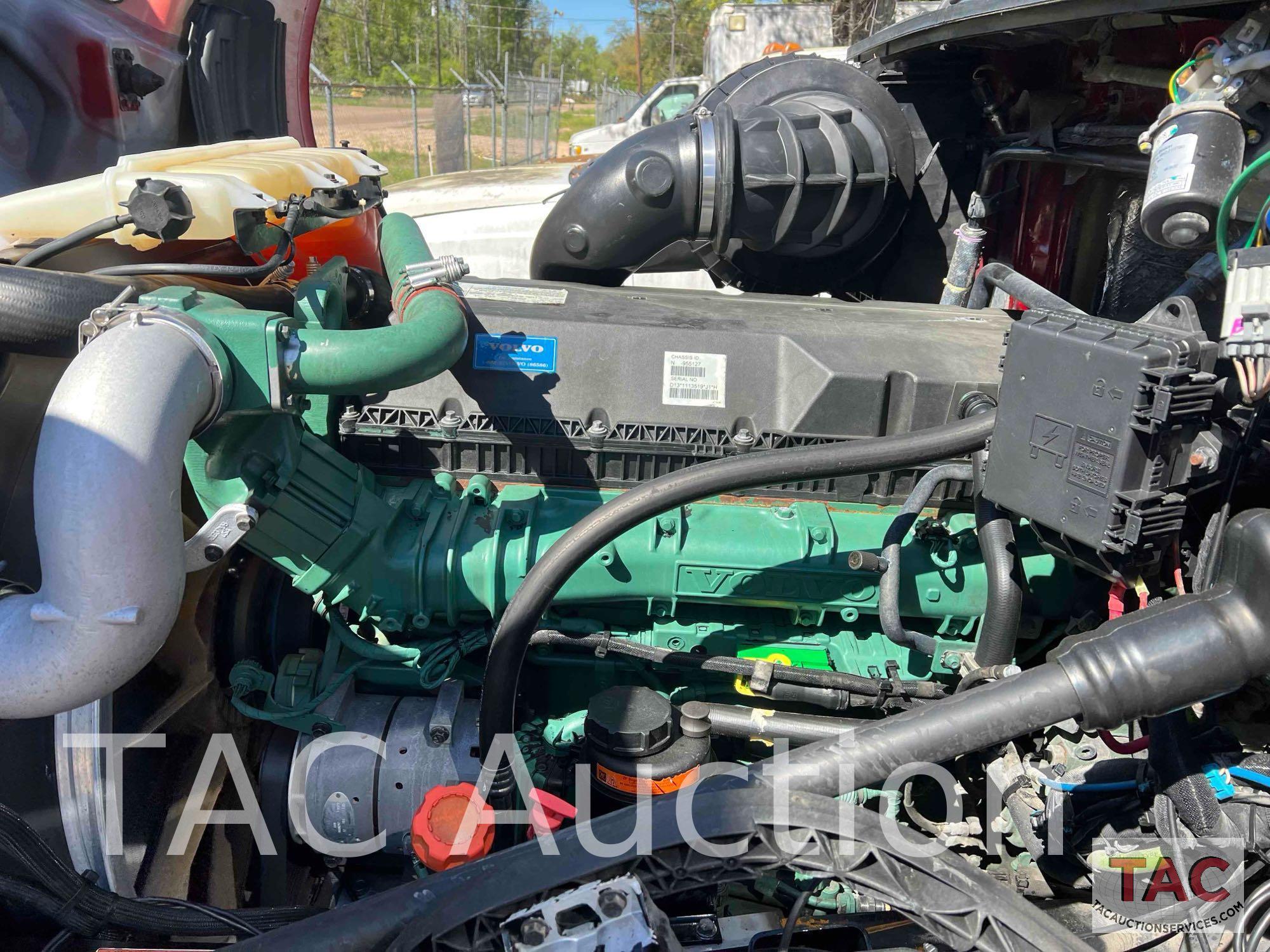 2016 Volvo VNL Day Cab