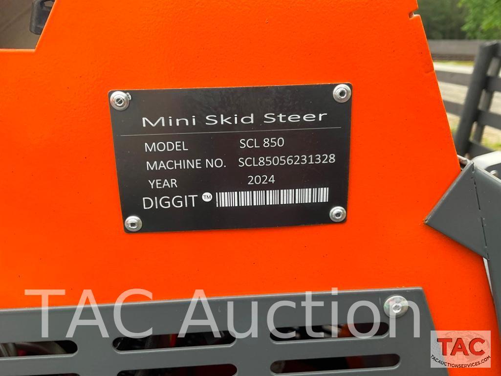 New SCL850 Mini Skid Steer Loader