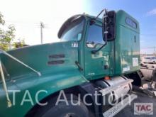 2006 Mack CXN600 Sleeper Truck