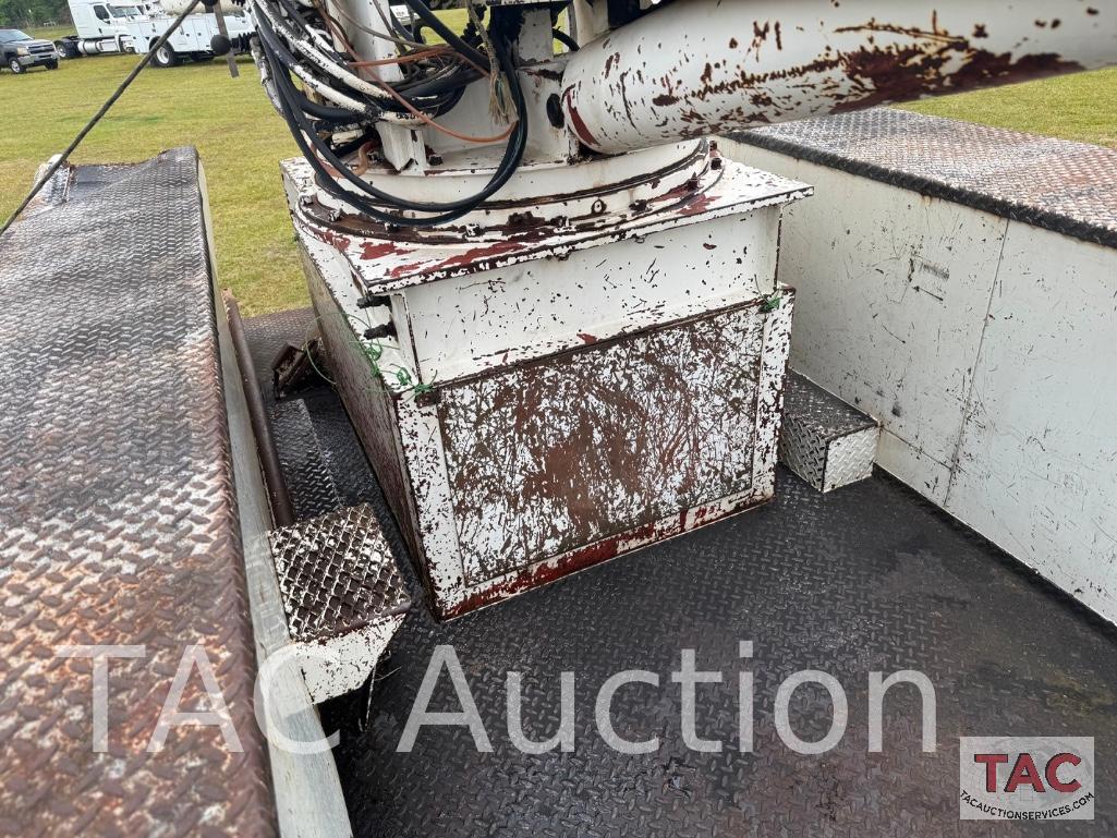 1998 F-800 55ft Bucket Truck