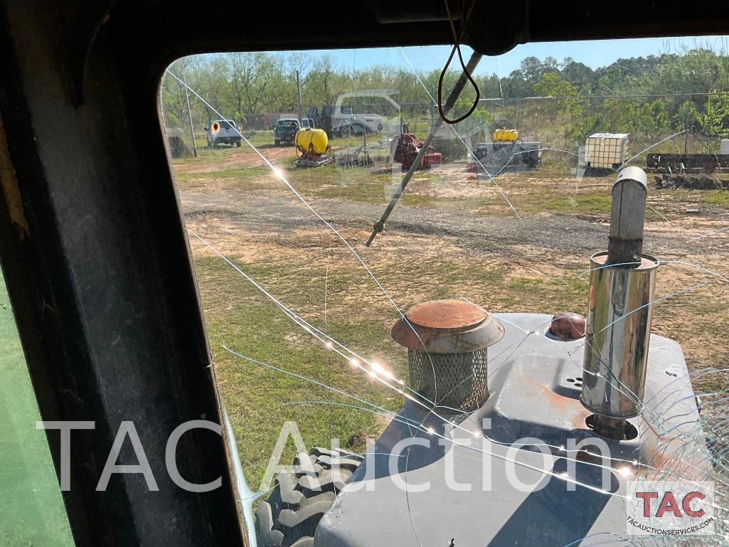John Deere 570A Motor Grader
